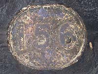 images/headstone_04s.jpg