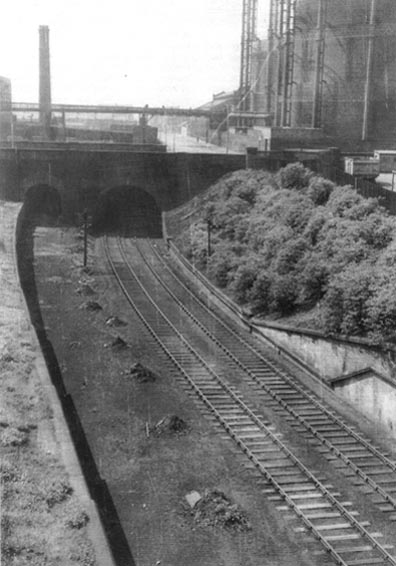 salford_docks_04s.jpg