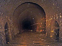 rhondda_e_32s.jpg
