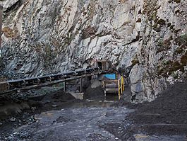 blue_quarry_02s.jpg